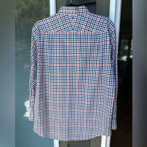 J. McLaughlin Men’s Casual Button Down Shirt- Size Small - Picture 3 of 6